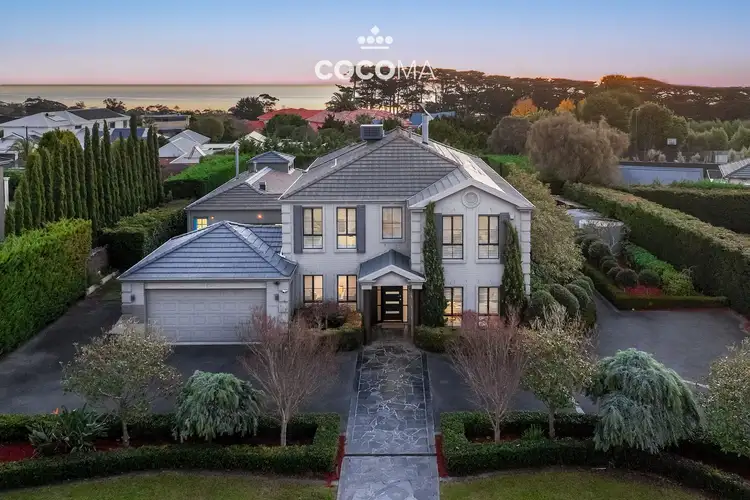 55 Old Mornington Road, Mount Eliza VIC 3930