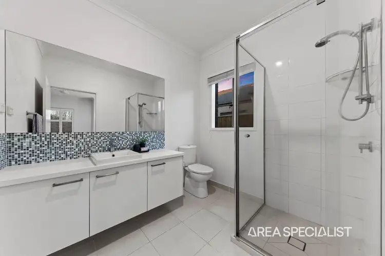 Fifth view of Homely house listing, 30 Winneke Way, Pakenham VIC 3810