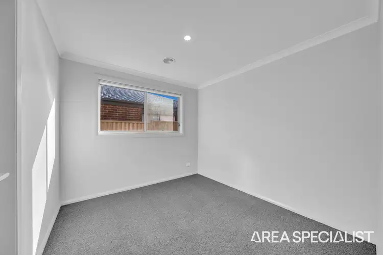 Fifth view of Homely house listing, 39 Ajay Way, Kurunjang VIC 3337