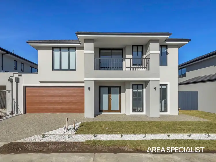 30 Cavern Boulevard, Clyde North VIC 3978