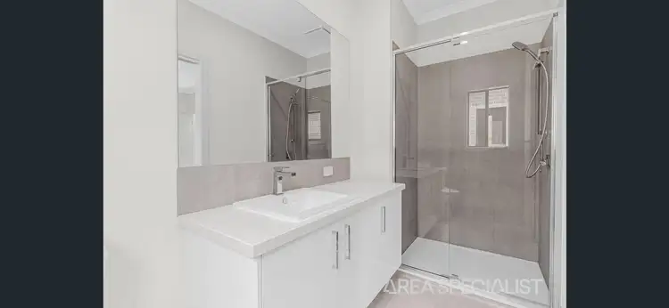 Fifth view of Homely house listing, 15 Fairoak Avenue, Clyde North VIC 3978