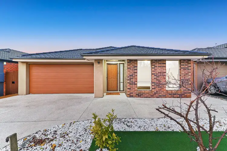 Main view of Homely house listing, 28 Dahlia Crescent, Keysborough VIC 3173
