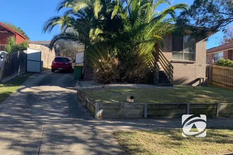 31 Riviera Drive, Pakenham VIC 3810