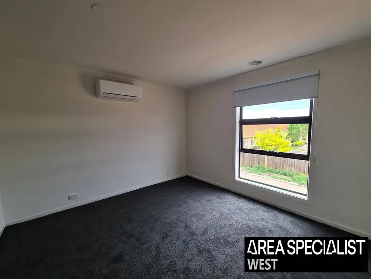 Fifth view of Homely townhouse listing, 3 Mapstone Court, Melton South VIC 3338
