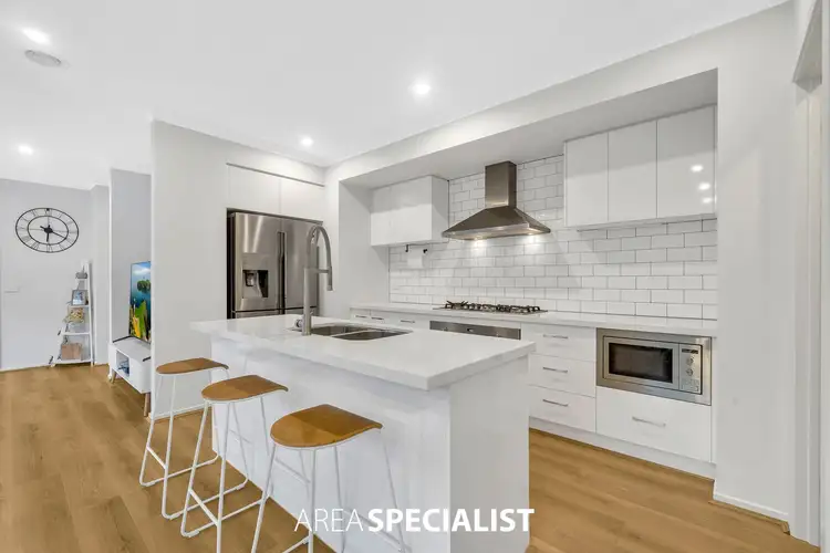 Fifth view of Homely house listing, 33 Kiama Street, Officer VIC 3809