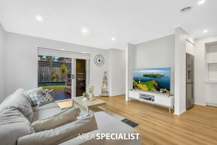 Sixth view of Homely house listing, 33 Kiama Street, Officer VIC 3809
