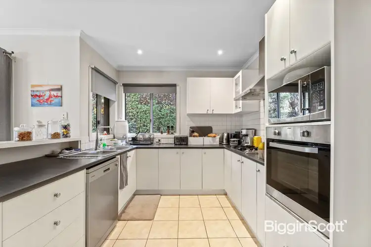 Sixth view of Homely townhouse listing, 220 Mahoneys Road, Burwood East VIC 3151