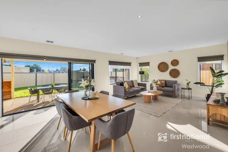 Second view of Homely house listing, 5 Manta Court, Werribee VIC 3030