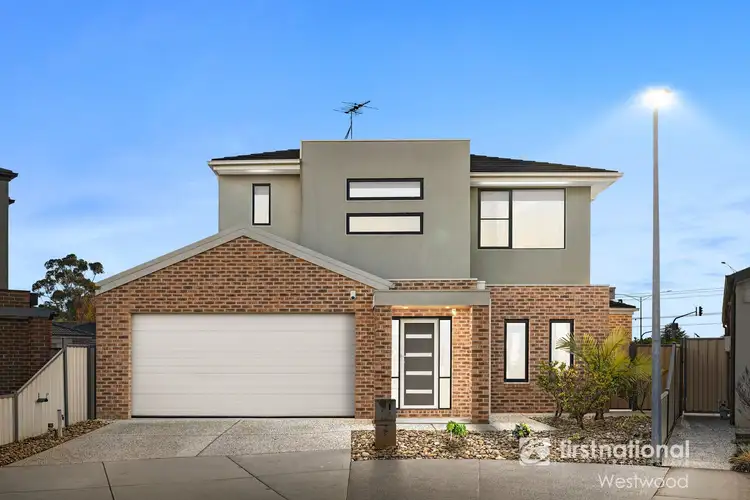 Third view of Homely house listing, 5 Manta Court, Werribee VIC 3030