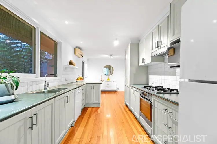 Fourth view of Homely house listing, 3 Alcon Court, Langwarrin VIC 3910