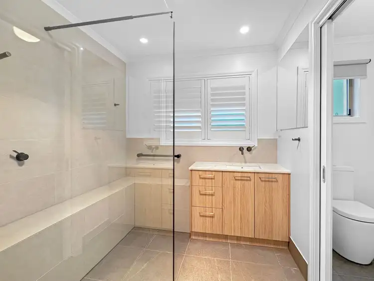 Fifth view of Homely house listing, 2 Bristol Court, Maryborough VIC 3465