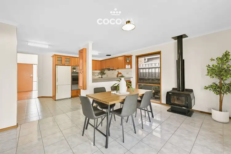 Sixth view of Homely house listing, 7 Cameron Place, Keysborough VIC 3173