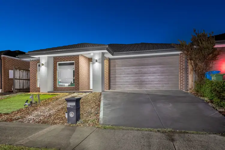 Second view of Homely house listing, 47 Copernicus Circuit, Cranbourne West VIC 3977
