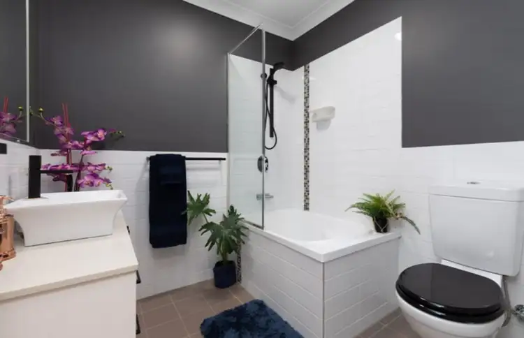 Fourth view of Homely townhouse listing, 2/162 Jubilee Terrace, Bardon QLD 4065