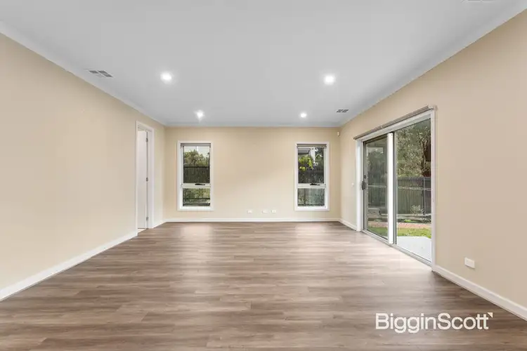 Fifth view of Homely house listing, 33 Aberdeen Drive, Doncaster VIC 3108