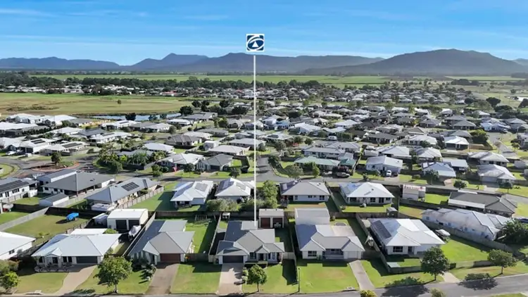 28 Patricia Circuit, Mirani QLD 4754