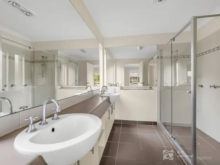 Fourth view of Homely house listing, 4 Hepburn Avenue, Eynesbury VIC 3338