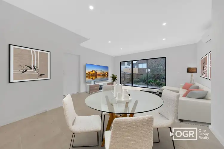 30 Gordons Road, South Morang VIC 3752