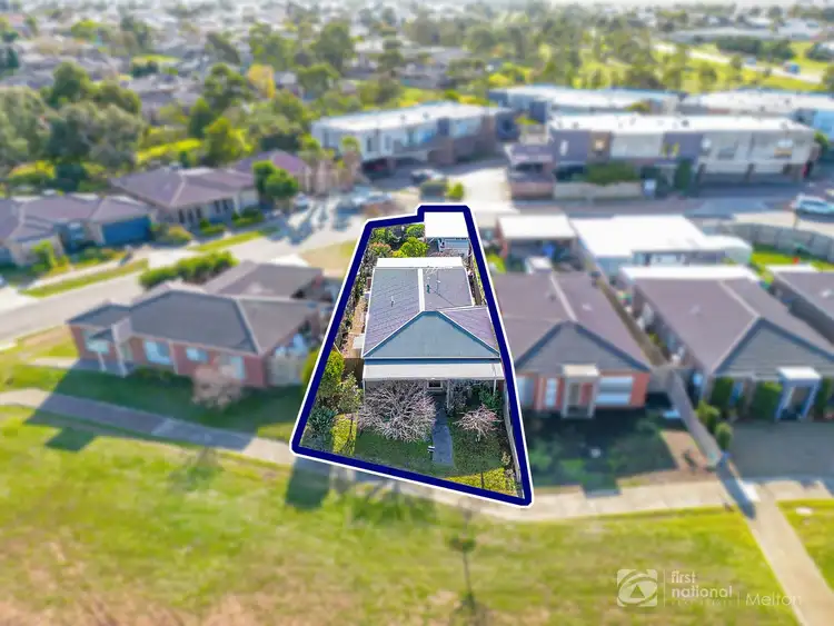 12 ROSLYN PARK DRIVE, Harkness VIC 3337