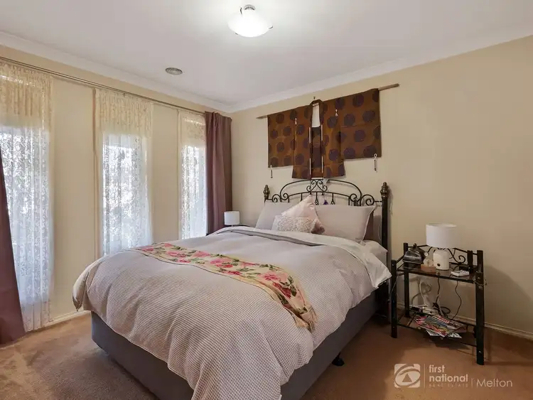 Sixth view of Homely house listing, 12 ROSLYN PARK DRIVE, Harkness VIC 3337