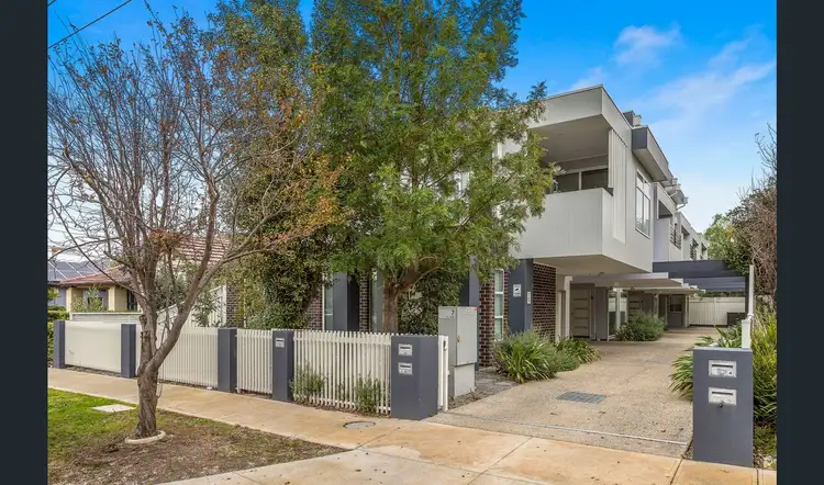 5/7 Neil Street, Sunshine VIC 3020