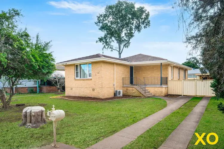4 Waterhouse Avenue