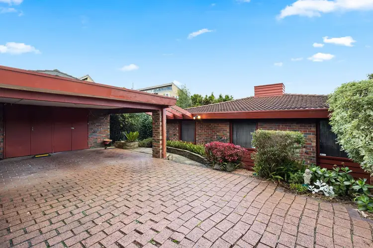 Main view of Homely house listing, 20 Blue Gum Close, Templestowe Lower VIC 3107