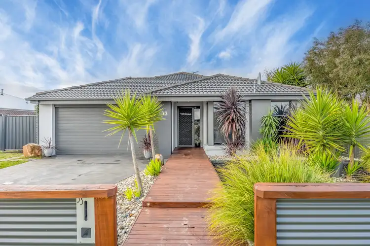 Main view of Homely house listing, 33 Moore Street, Rosedale VIC 3847