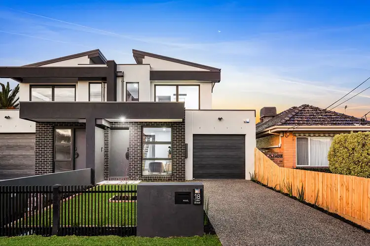 18 Lake Street, Avondale Heights VIC 3034