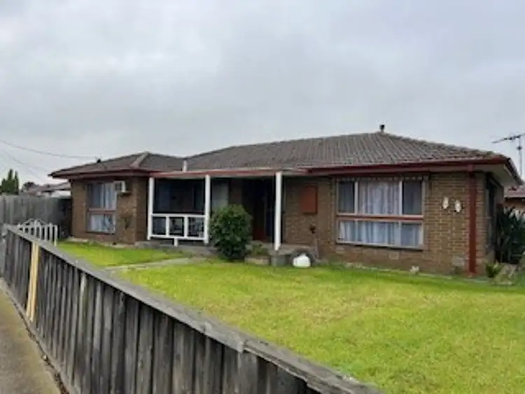 1 Grantham Parade, St Albans VIC 3021