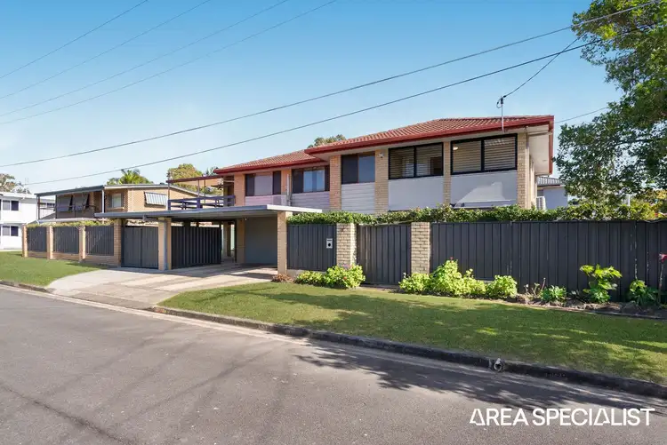 26 Warratina Street, Labrador QLD 4215