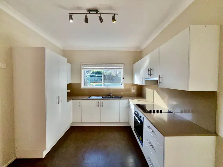 91 Telopea Ave