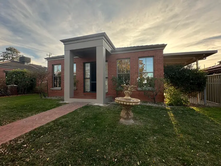 2/51 Park Road, Maryborough VIC 3465