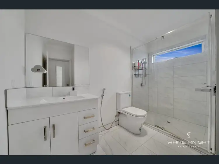 Third view of Homely unit listing, 2/5 Butler Street, St Albans VIC 3021