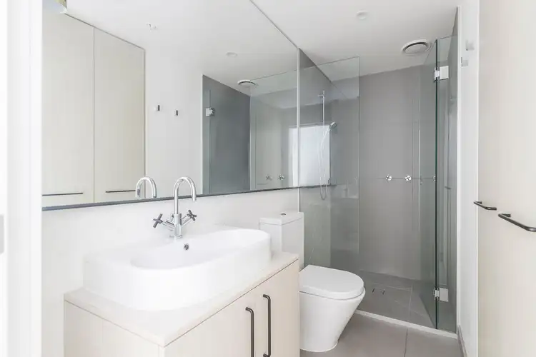 Sixth view of Homely apartment listing, 220/20 Shamrock St, Abbotsford VIC 3067