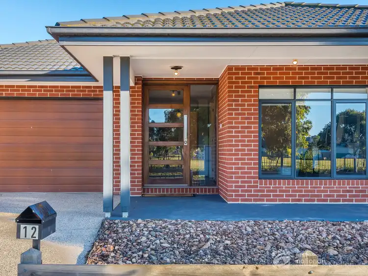 12 Logan Street, Eynesbury VIC 3338