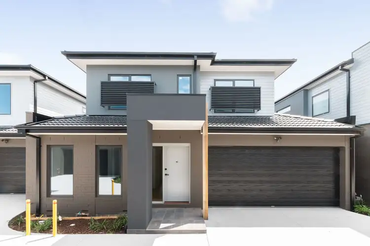 10 Radiance Place, Springvale South VIC 3172