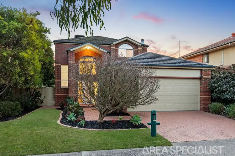 Second view of Homely house listing, 4 Pepperbush Crescent, Langwarrin VIC 3910