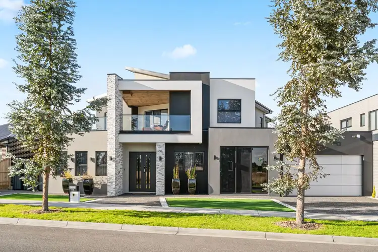 25-27 Burrun Crescent, Epping VIC 3076