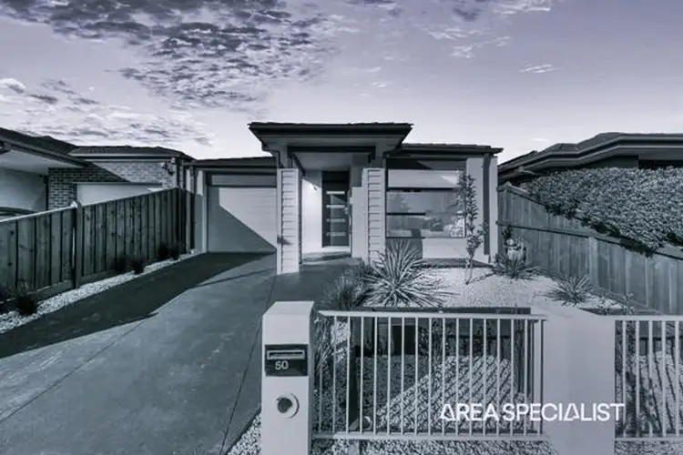 50 Arlington Avenue, Pakenham VIC 3810
