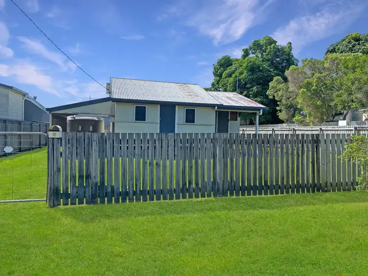 Main view of Homely house listing, 5 Place Avenue, Sarina QLD 4737