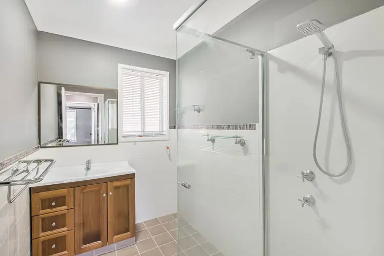 Sixth view of Homely villa listing, 6/24-26 Oakland Avenue, The Entrance NSW 2261