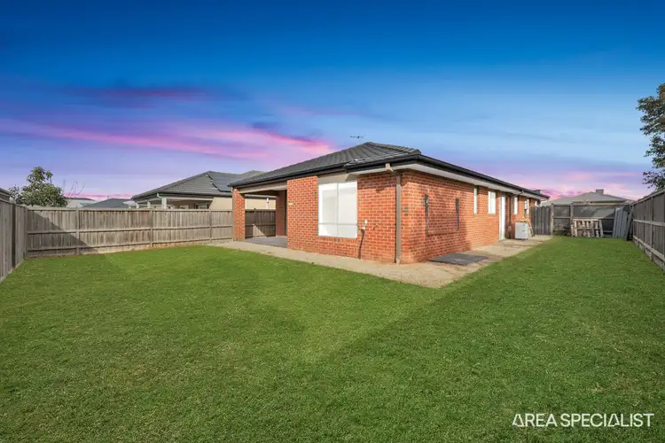 39 Wiltshire Boulevard, Thornhill Park VIC 3335