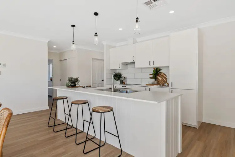 Fifth view of Homely house listing, 1 Macedon Way, Dawesville WA 6211