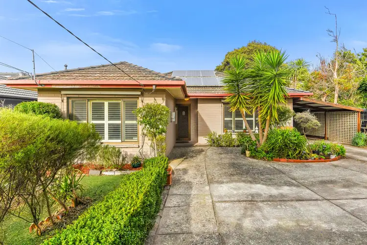 8 Carlton Road, Dandenong North VIC 3175