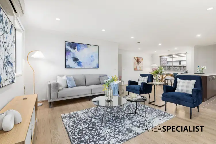 Fifth view of Homely house listing, 2 Benbrook Place, Lyndhurst VIC 3975