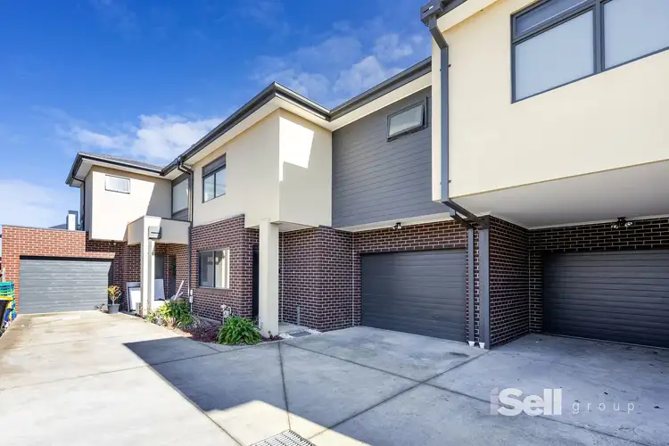 2/31 Lightwood Road, Springvale VIC 3171