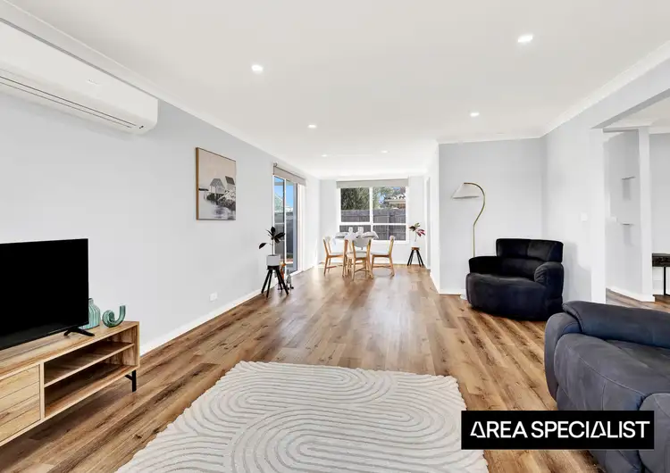 39 Rathdowne Circuit, Melton West VIC 3337