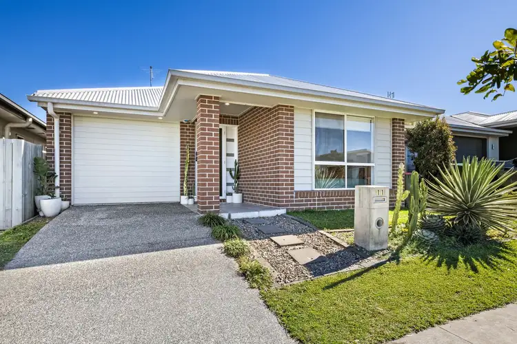 11 Fiona Street, Nirimba QLD 4551