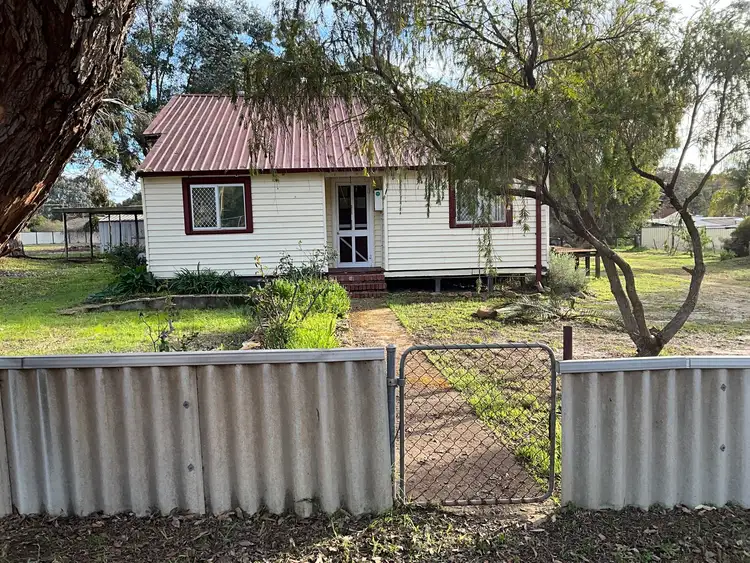 32 POLLARD STREET, Boddington WA 6390